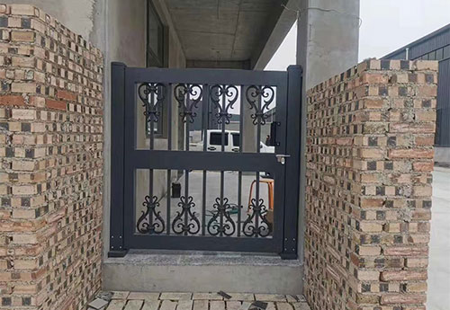 通道小门